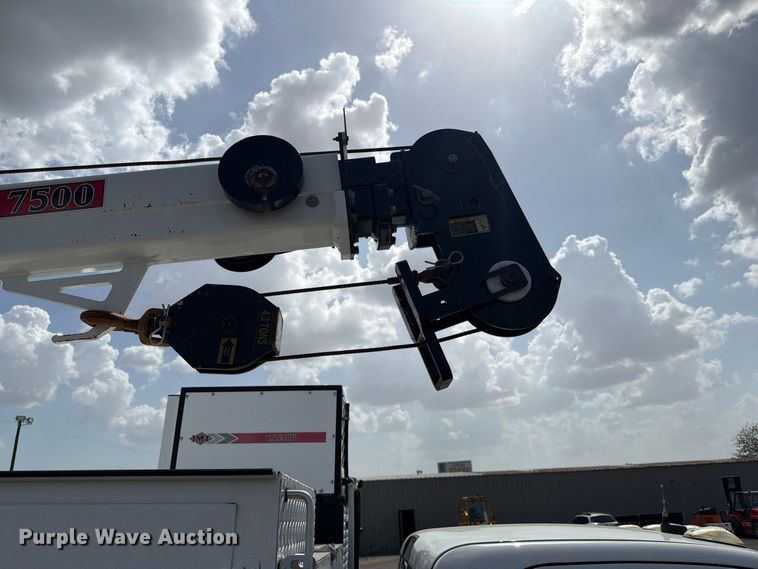 image for item FB5163 2015 RAM 5500HD utility / service truck