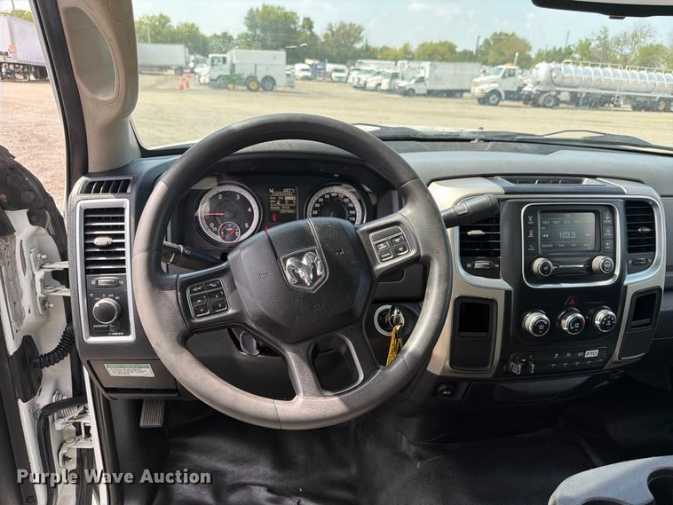 image for item FB5163 2015 RAM 5500HD utility / service truck