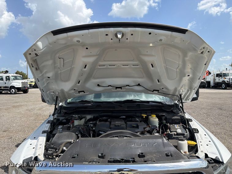 image for item FB5163 2015 RAM 5500HD utility / service truck