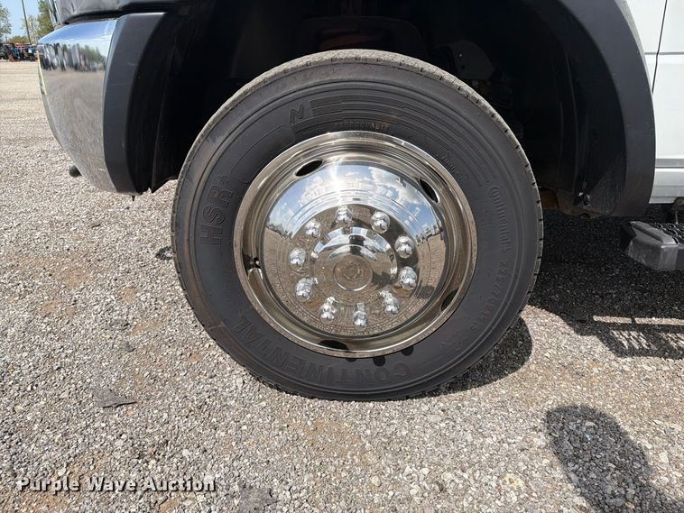 image for item FB5163 2015 RAM 5500HD utility / service truck