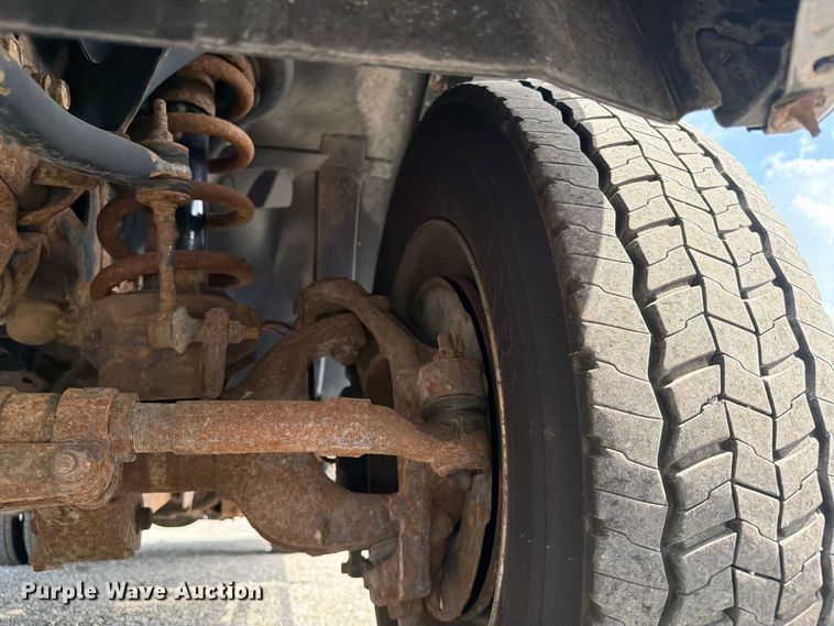 image for item FB5163 2015 RAM 5500HD utility / service truck
