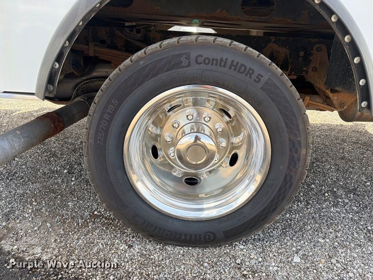 image for item FB5163 2015 RAM 5500HD utility / service truck