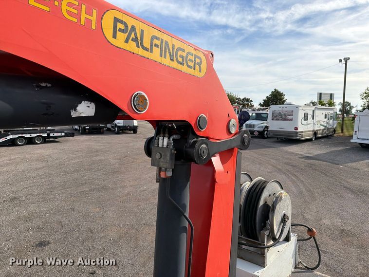 image for item FB5198 2013 Freightliner 108SD Crew Cab crane truck