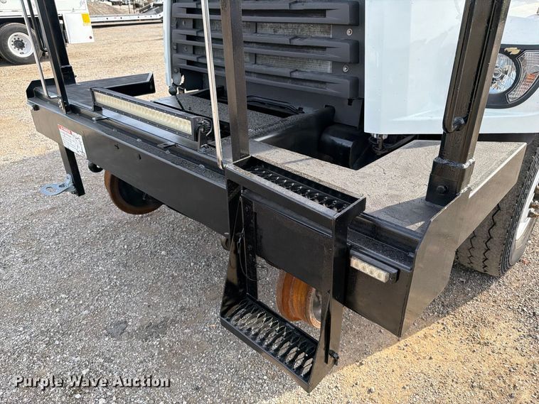 image for item FB5198 2013 Freightliner 108SD Crew Cab crane truck