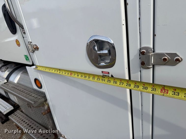 image for item FB5199 2012 Freightliner Business Class M2 Crew Cab crane truck