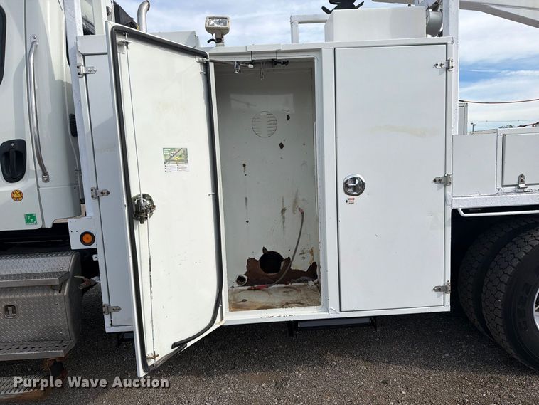 image for item FB5199 2012 Freightliner Business Class M2 Crew Cab crane truck