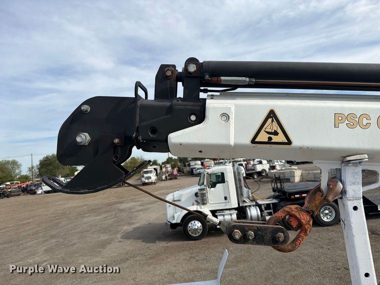 image for item FB5199 2012 Freightliner Business Class M2 Crew Cab crane truck