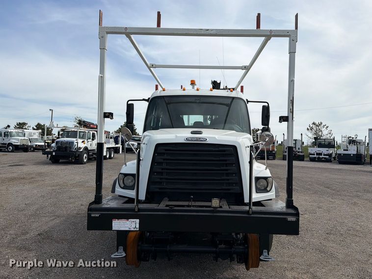 image for item FB5201 2013 Freightliner 108SD Crew Cab crane truck