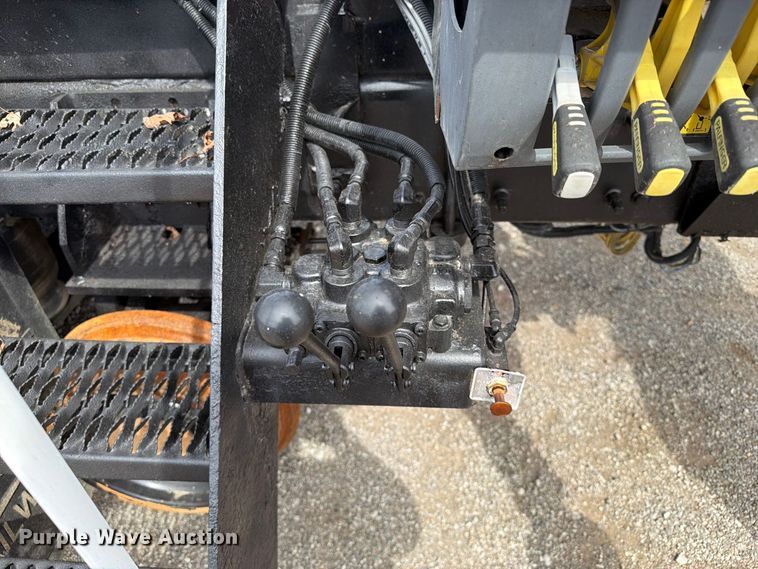 image for item FB5201 2013 Freightliner 108SD Crew Cab crane truck