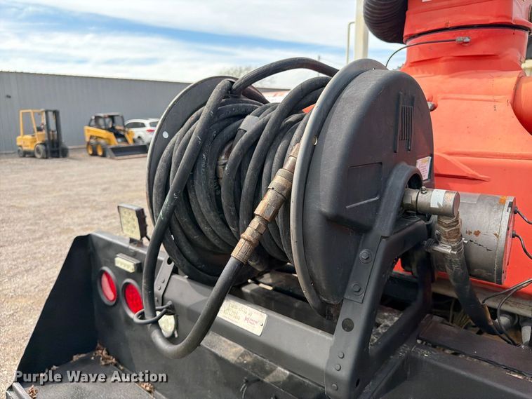 image for item FB5201 2013 Freightliner 108SD Crew Cab crane truck