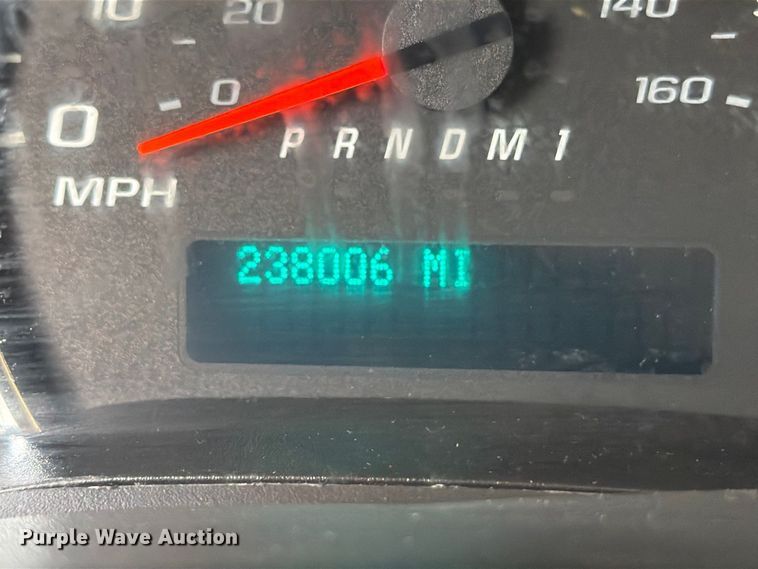 image for item FB5208 2016 Chevrolet Express 3500 utility van