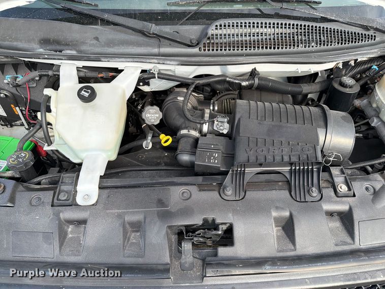image for item FB5208 2016 Chevrolet Express 3500 utility van