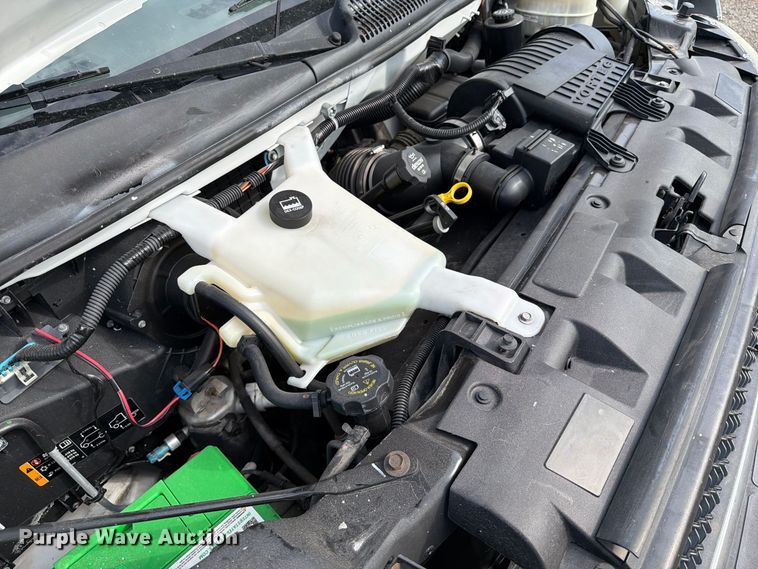 image for item FB5208 2016 Chevrolet Express 3500 utility van