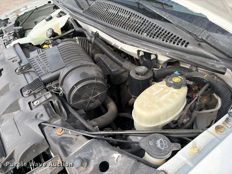 image for item FB5208 2016 Chevrolet Express 3500 utility van