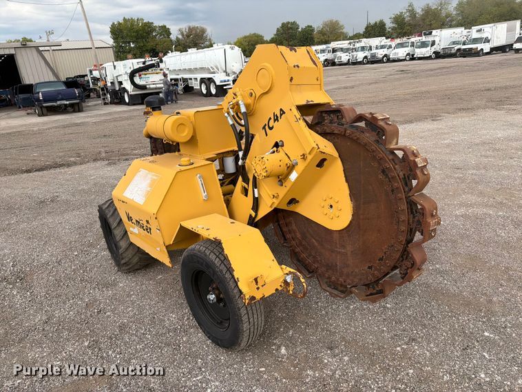 image for item FB5212 2000 Vermeer TC4A rock saw
