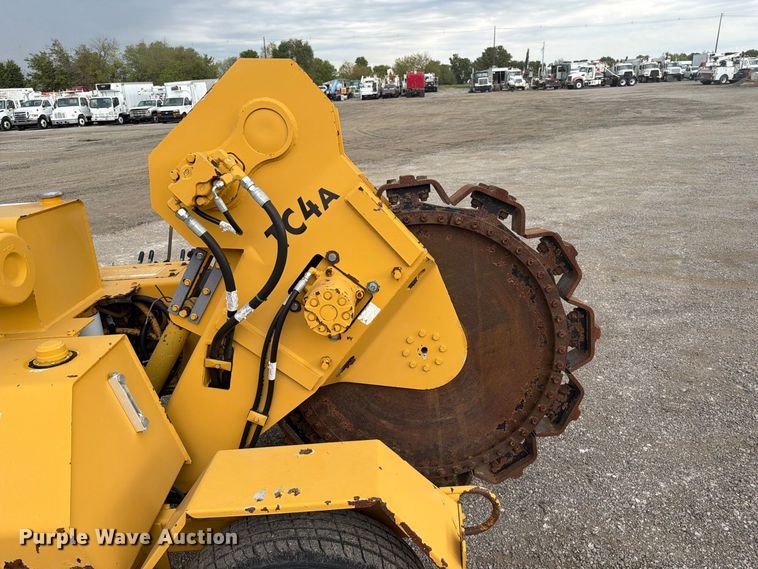 image for item FB5212 2000 Vermeer TC4A rock saw