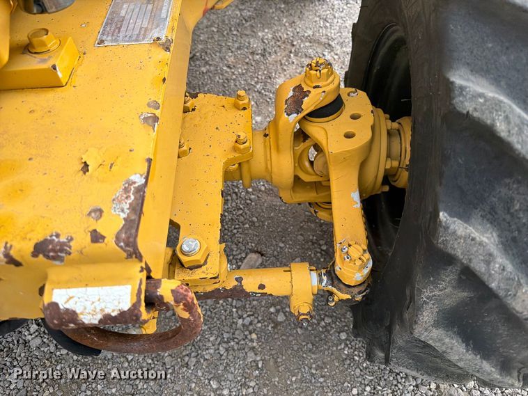 image for item FB5212 2000 Vermeer TC4A rock saw