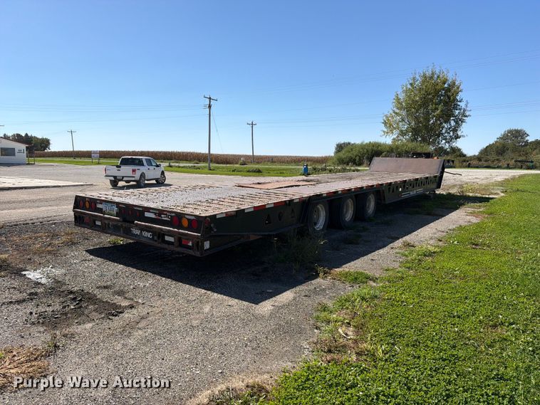 image for item FB5956 2007 Trail King Industries TK80HD-483 drop deck equipment trailer