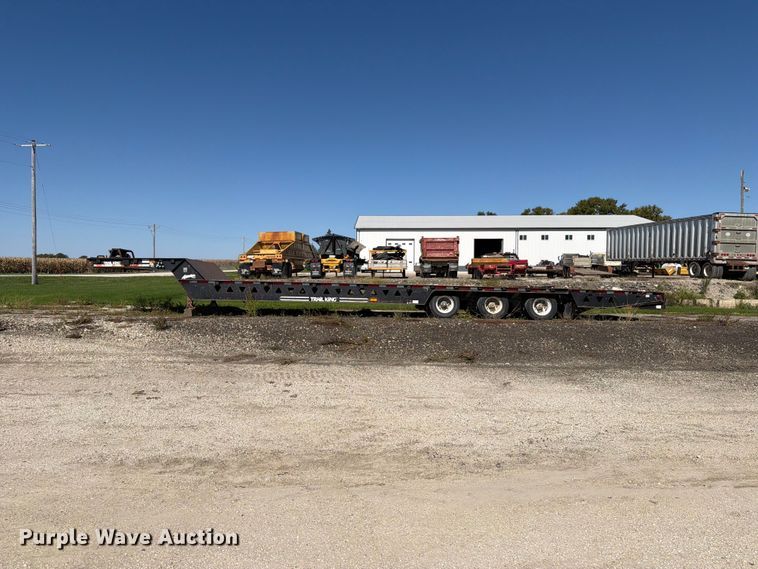 image for item FB5956 2007 Trail King Industries TK80HD-483 drop deck equipment trailer
