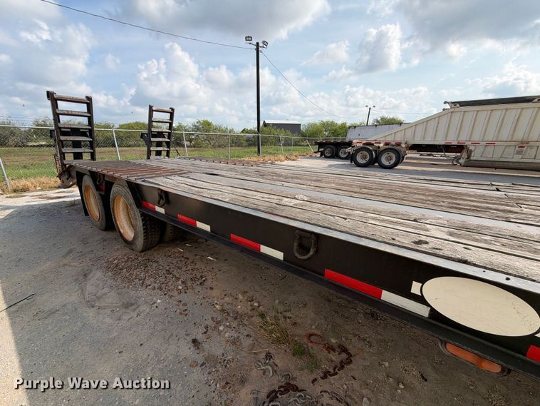 image for item FB8359 2014 Viking VFD46R16F35T drop deck equipment trailer
