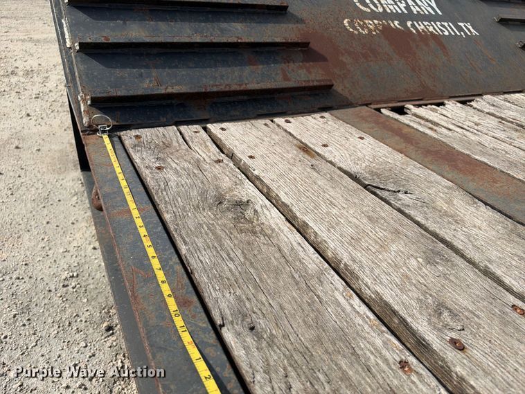 image for item FB8359 2014 Viking VFD46R16F35T drop deck equipment trailer