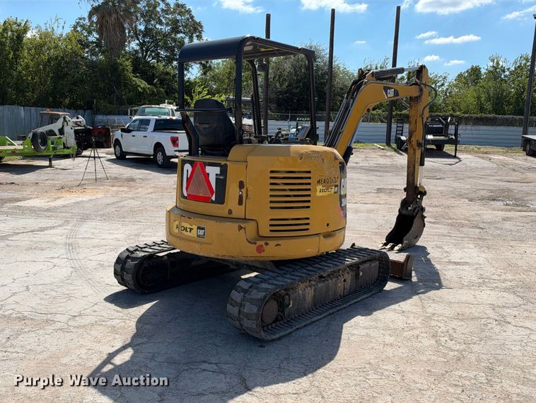 image for item FB8363 2017 Caterpillar 304E2 CR mini excavator