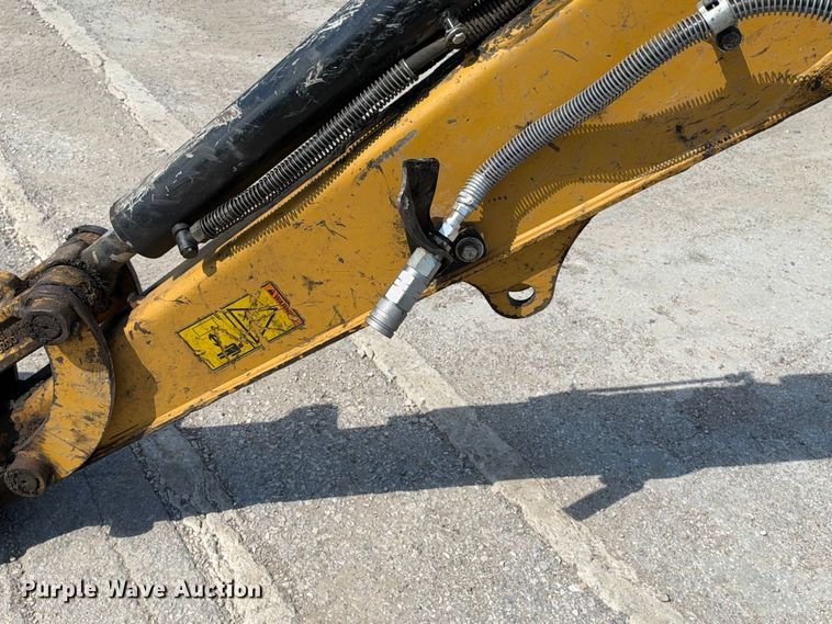 image for item FB8363 2017 Caterpillar 304E2 CR mini excavator