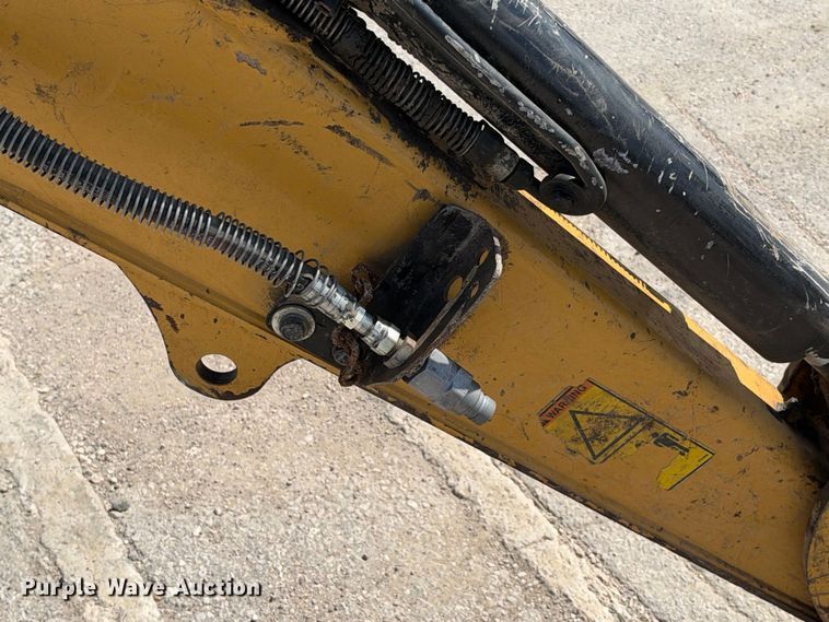 image for item FB8363 2017 Caterpillar 304E2 CR mini excavator