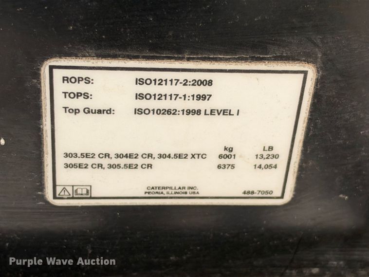 image for item FB8363 2017 Caterpillar 304E2 CR mini excavator
