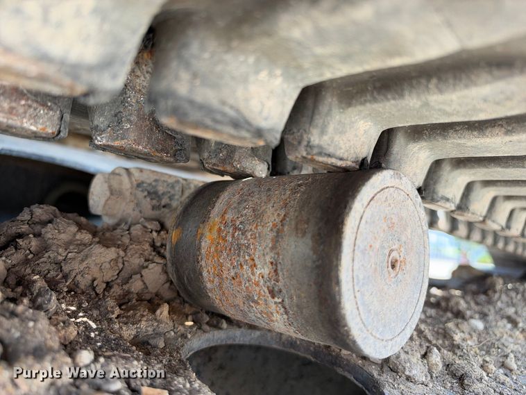 image for item FB8363 2017 Caterpillar 304E2 CR mini excavator