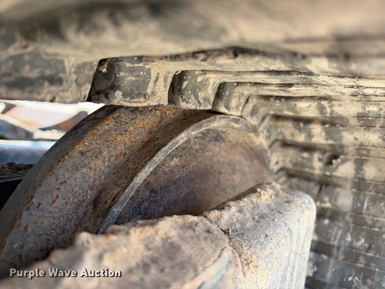 image for item FB8363 2017 Caterpillar 304E2 CR mini excavator