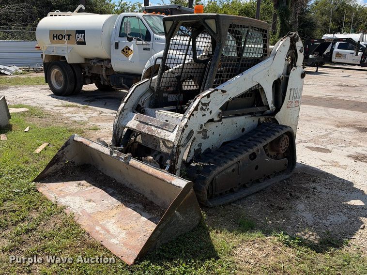 image for item FB8364 2011 Bobcat T190 tracked skid steer loader