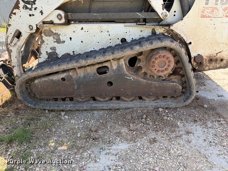image for item FB8364 2011 Bobcat T190 tracked skid steer loader