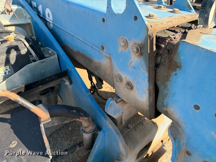 image for item FB8365 2016 Genie GTH-5519 telehandler