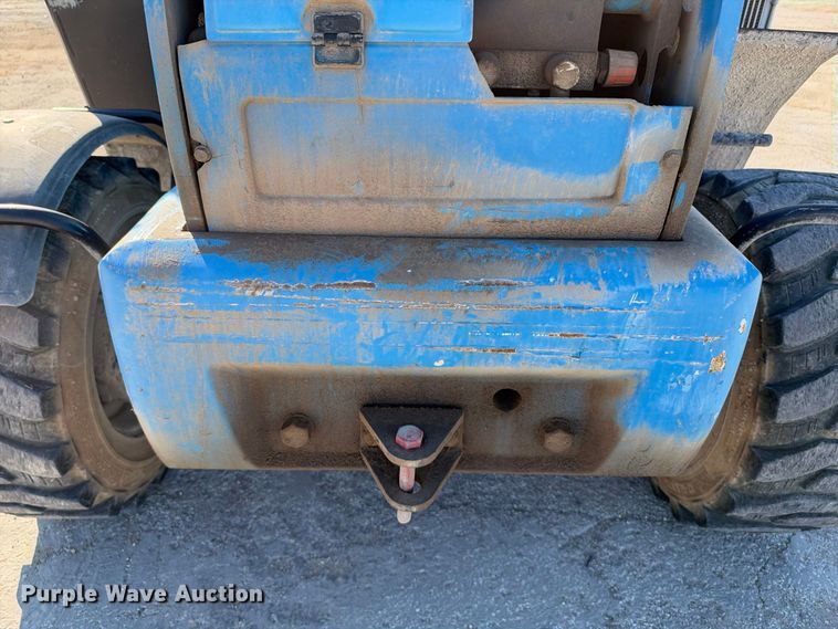 image for item FB8365 2016 Genie GTH-5519 telehandler