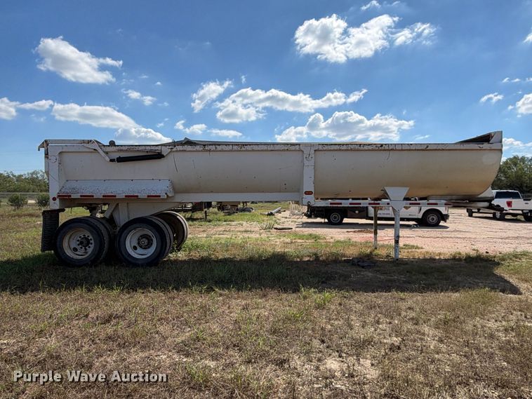 image for item FB8366 2006 CTS end dump trailer