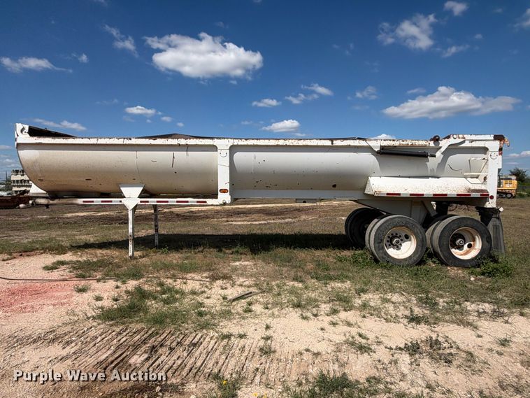 image for item FB8366 2006 CTS end dump trailer