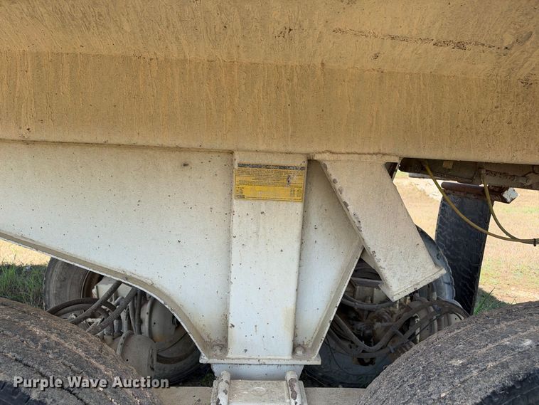 image for item FB8366 2006 CTS end dump trailer