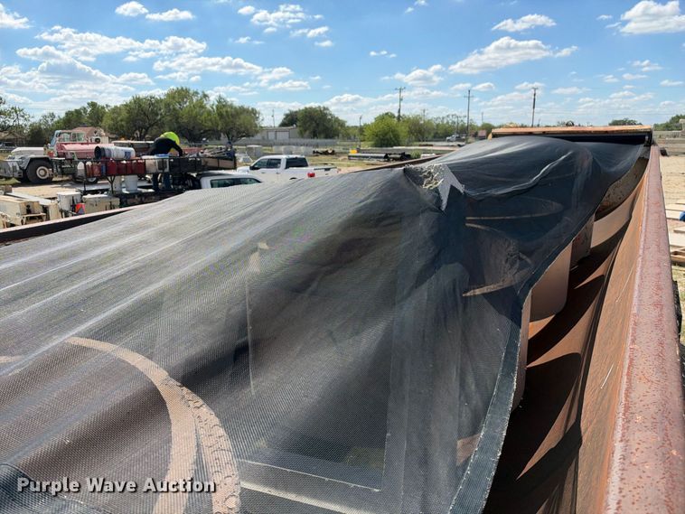 image for item FB8366 2006 CTS end dump trailer