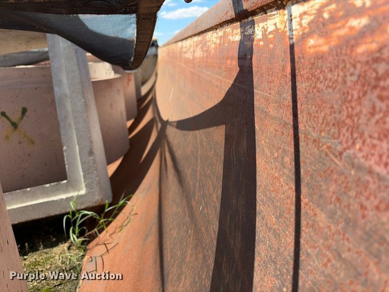 image for item FB8366 2006 CTS end dump trailer