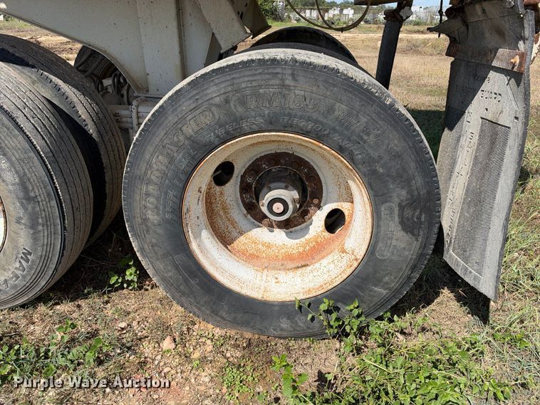 image for item FB8366 2006 CTS end dump trailer