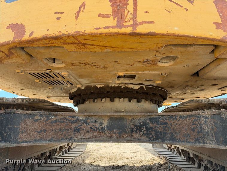 image for item FB8367 2013 Caterpillar 321D LCR excavator