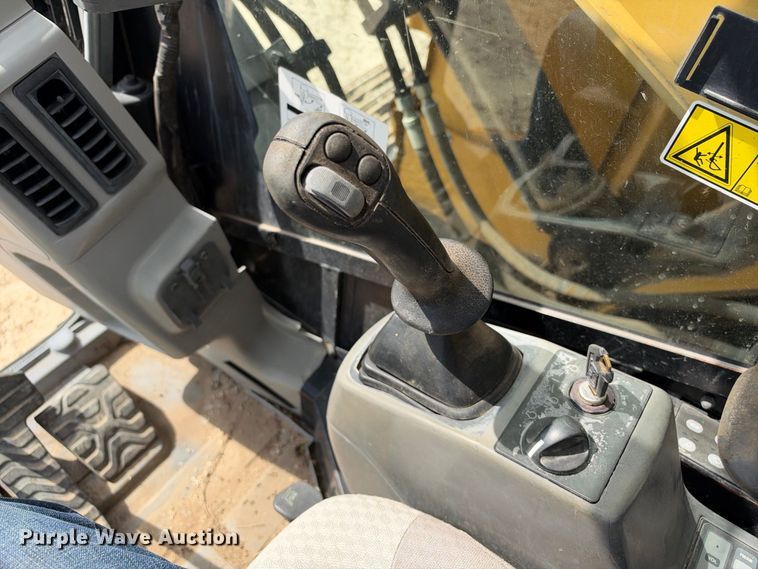 image for item FB8367 2013 Caterpillar 321D LCR excavator