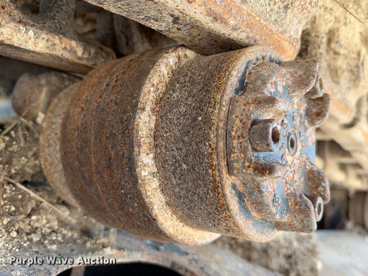 image for item FB8367 2013 Caterpillar 321D LCR excavator