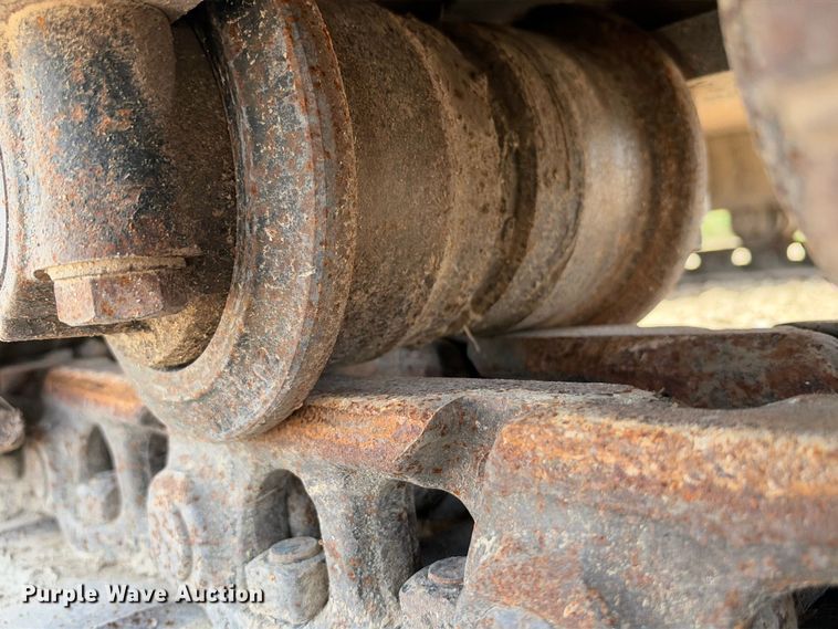 image for item FB8367 2013 Caterpillar 321D LCR excavator