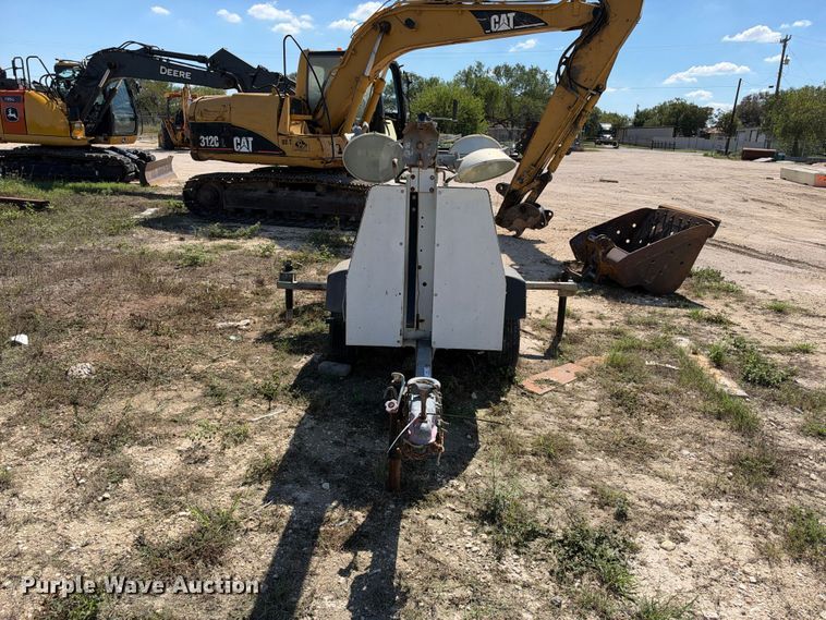 image for item FB8369 Allmand Night-Lite Pro light plant