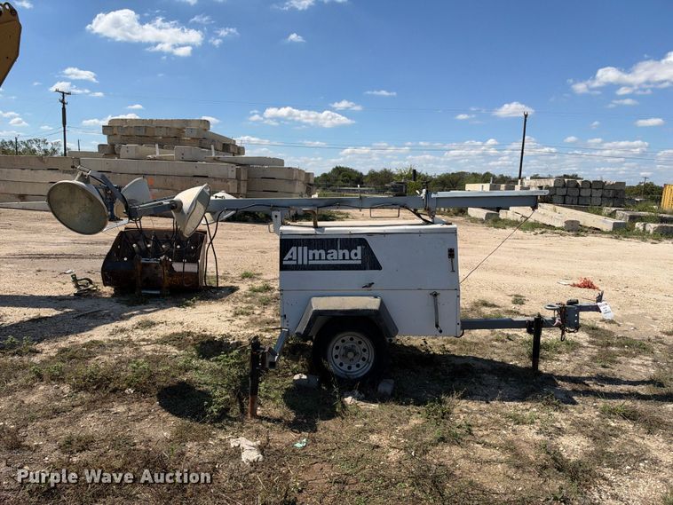 image for item FB8369 Allmand Night-Lite Pro light plant