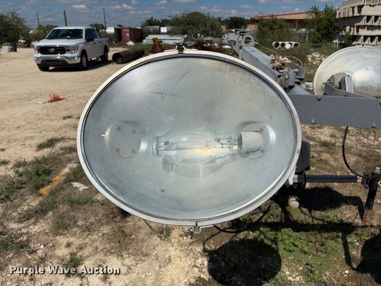 image for item FB8369 Allmand Night-Lite Pro light plant