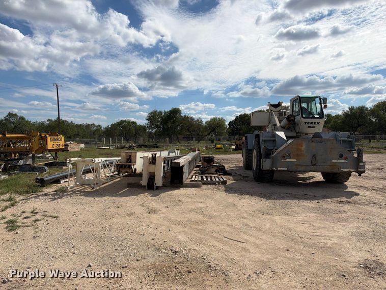 image for item FB8370 1999 Terex RT335 crane