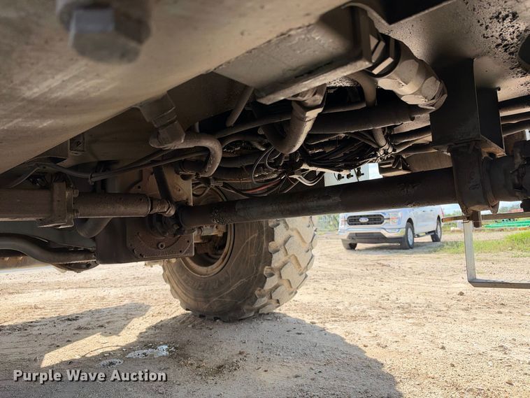 image for item FB8370 1999 Terex RT335 crane
